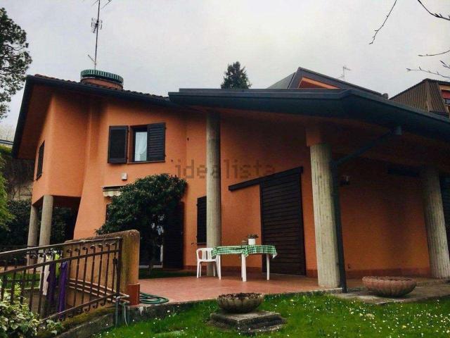 Casa in vendita a Intimiano, Capiago Intimiano