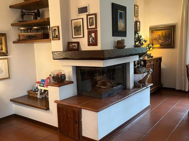 Casa in vendita a Colline Matildiche, Re