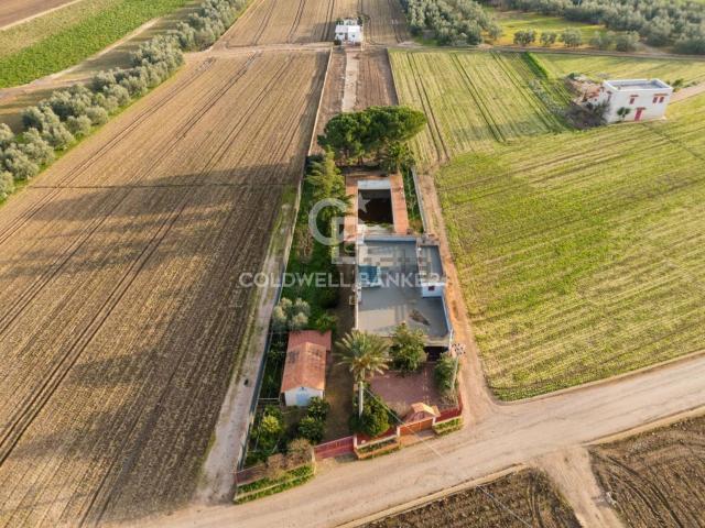 Casa in vendita a Puglia, Barletta-andria-trani