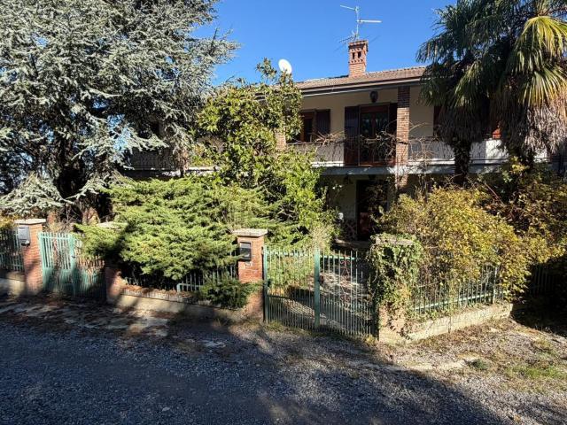 Casa in vendita a Gropparello, Reggio Emilia