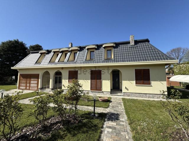 Casa in vendita a Quartiere Morona, Trezzano Sul Naviglio