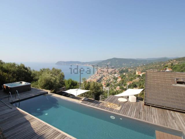 Casa in vendita a Alassio, Liguria
