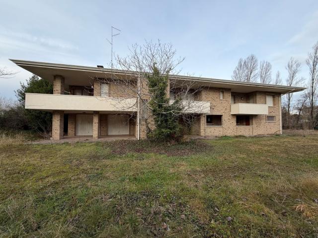 Casa in vendita a Rivignano Teor / Rivignan Teôr, Teor