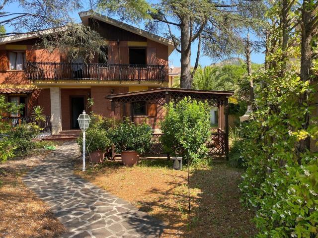 Casa in vendita a Roma Capitale, Lazio