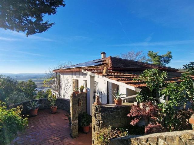 Casa in vendita a Castiglion Fiorentino, Toscana