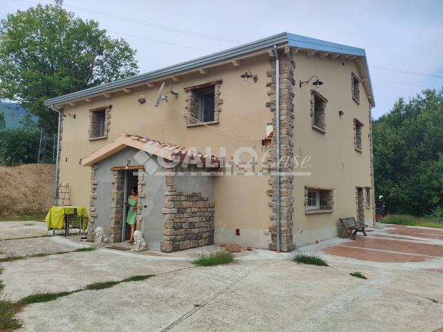 Casa in vendita a Calabria, Cosenza
