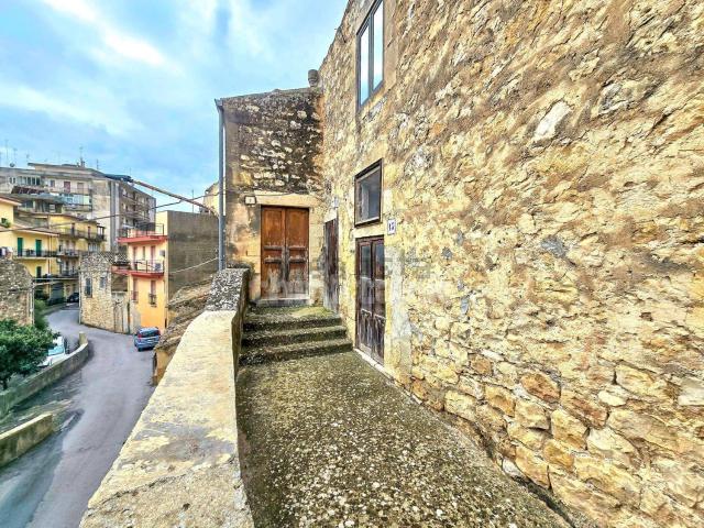 Casa in vendita a Modica Alta, Marina Di Modica