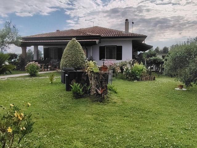 Casa in vendita a Alatri, Lazio