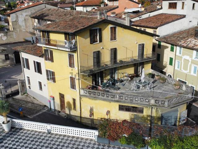 Casa in vendita a Comunità Montana Parco Alto Garda bresciano, Salò