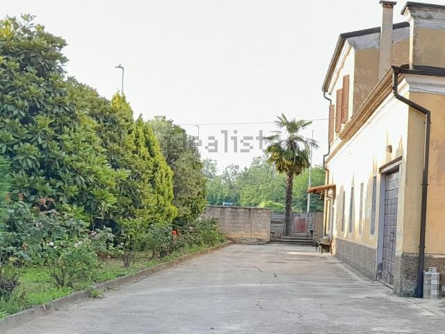 Casa in vendita a Borgo San Giacomo, Lombardia