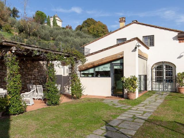 Casa in vendita a Bagni Di Lucca Ponte, Toscana