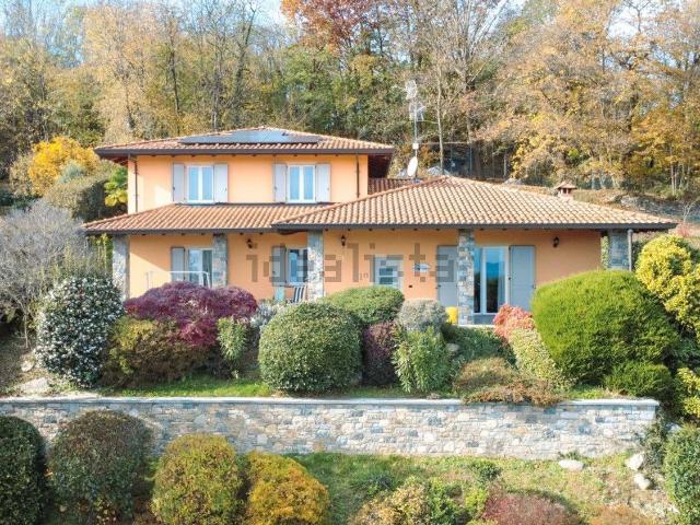 Casa in vendita a Pisano, Novara