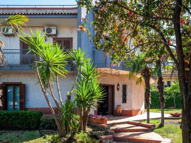 Casa in vendita a Massannunziata, Mascalucia