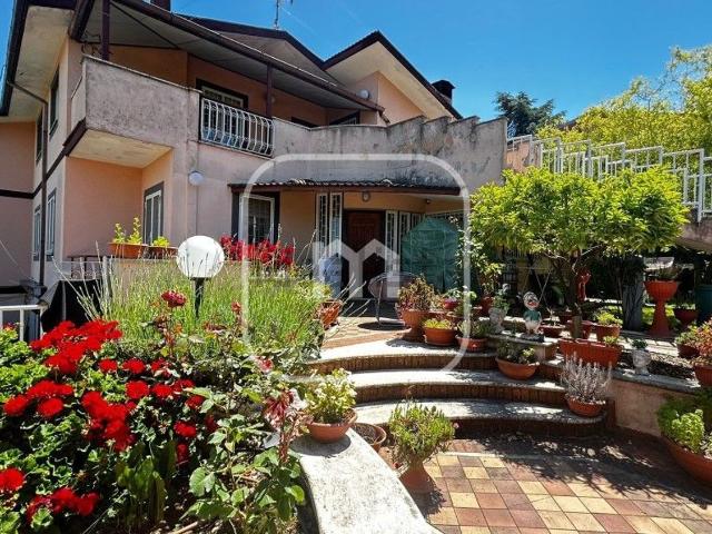 Casa in vendita a Roma Capitale, Lazio