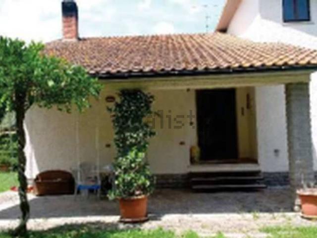 Casa in vendita a Orte, Lazio