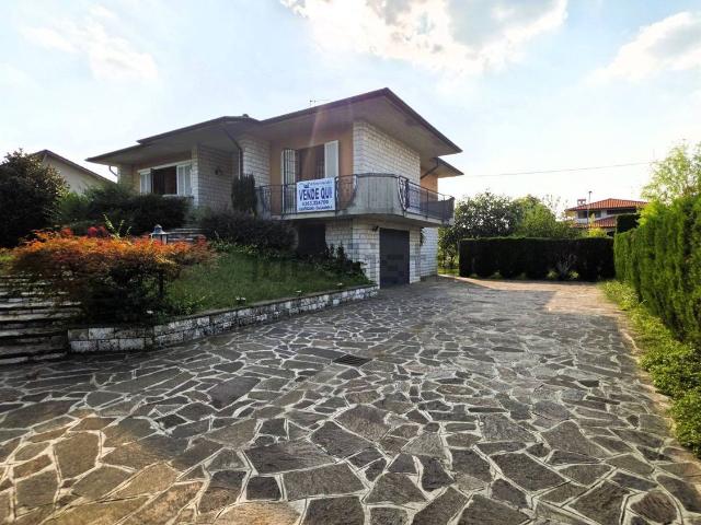 Casa in vendita a Verdello, Bergamo