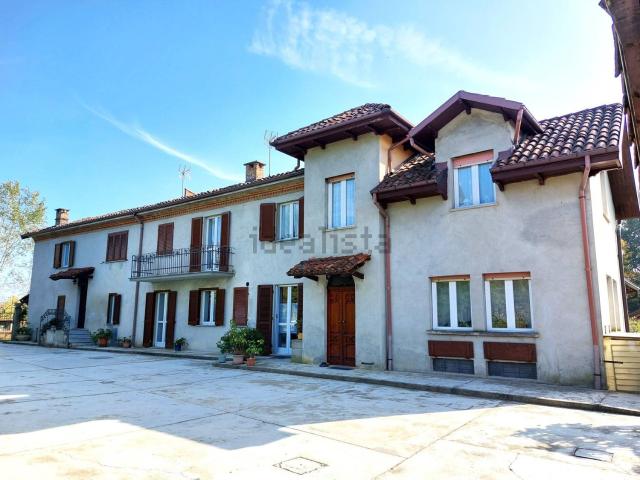 Casa in vendita a Piemonte, Asti