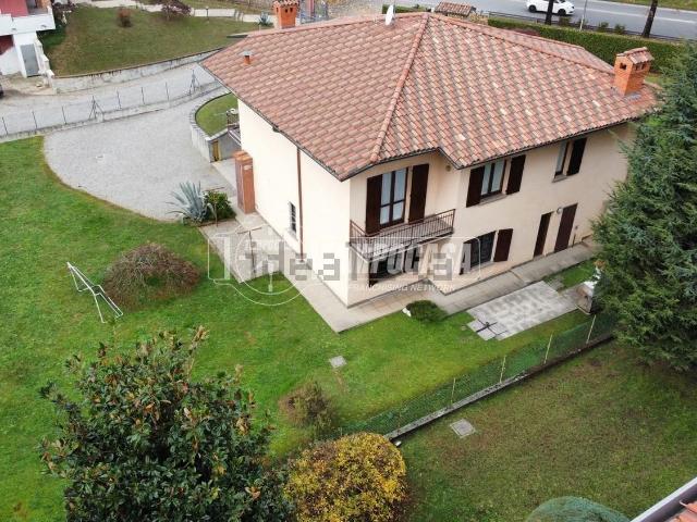 Casa in vendita a Osio Sotto, Lombardia