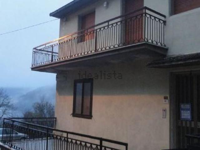 Casa in vendita a Carpinone, Molise