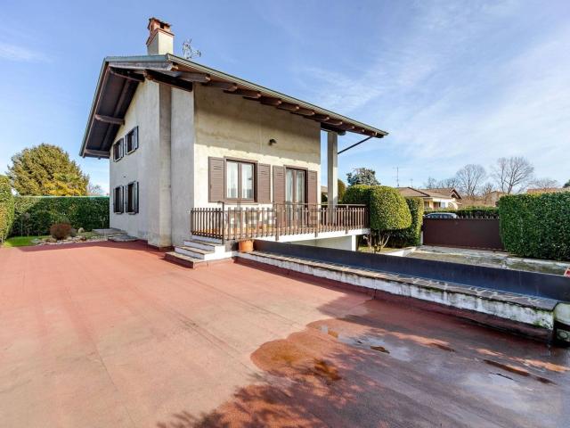 Casa in vendita a Borgo Ticino, Novara
