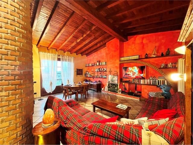 Casa in vendita a Borgarello, Lombardia