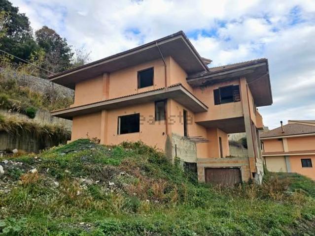 Casa in vendita a Calabria, Catanzaro