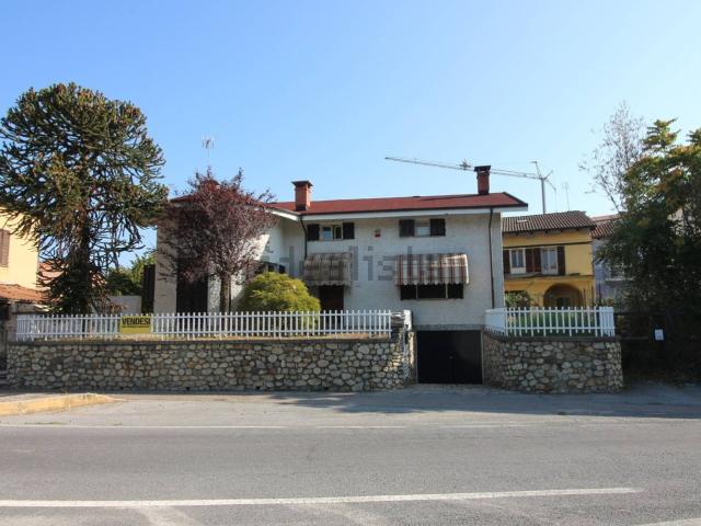 Casa in vendita a Piazza, Piemonte