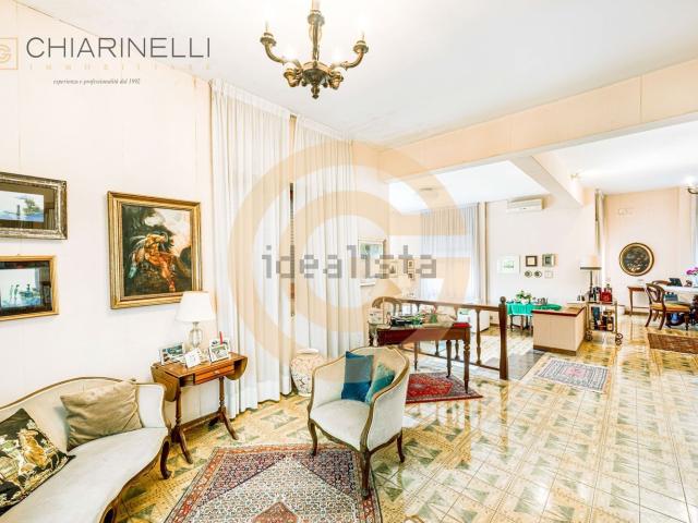 Casa in vendita a Municipio Roma IX, Roma Capitale