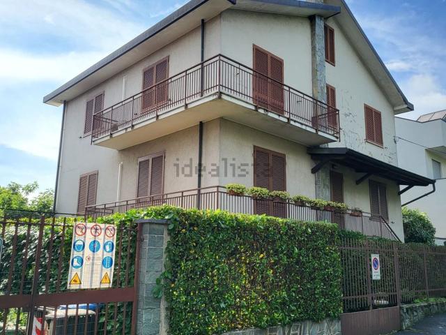 Casa in vendita a Seguro, Settimo Milanese