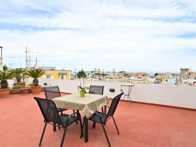 Casa in vendita a Forio, Campania