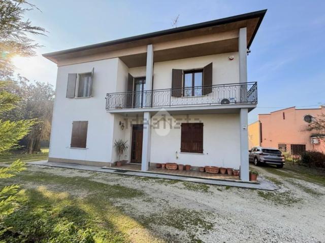 Casa in vendita a Pegognaga, Lombardia