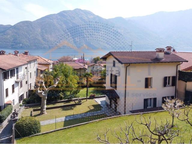 Casa in vendita a Bonzanigo, Tremezzina