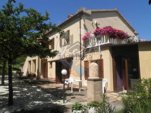 Casa in vendita a Marche, Macerata