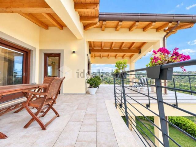 Casa in vendita a Villa Raspa, Spoltore