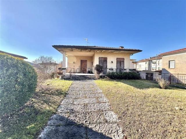Casa in vendita a Villaggio Marcolini, Botticino