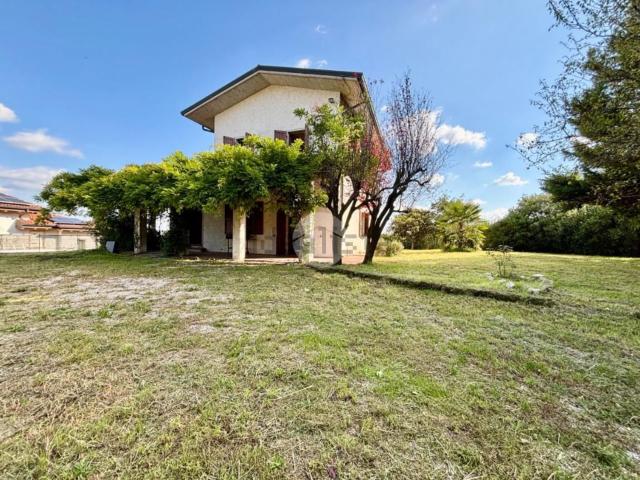 Casa in vendita a Ponte del Cantone, Pozzolengo