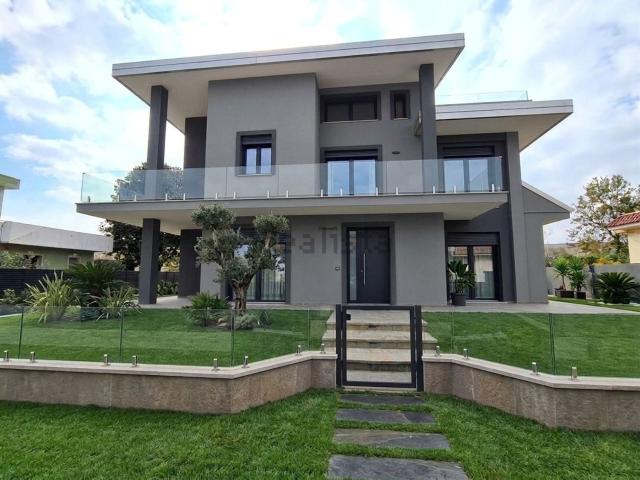 Casa in vendita a Saviano, Campania