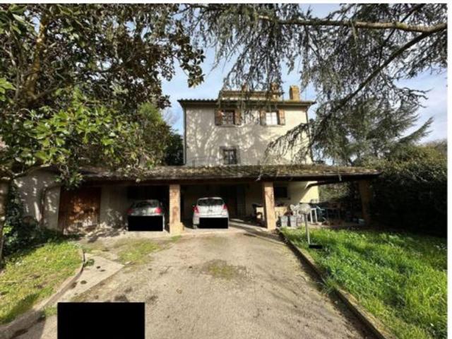 Casa in vendita a Riello, Viterbo