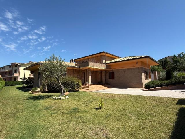 Casa in vendita a Monte Marcone, Atessa