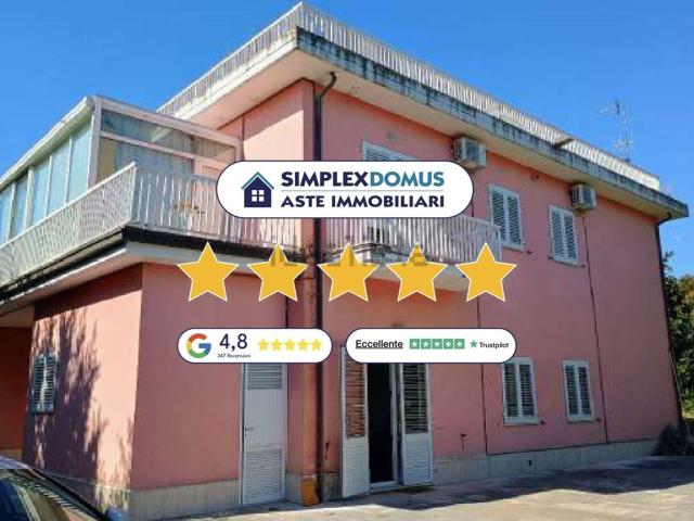 Casa in vendita a Borgo Pintura, Marche