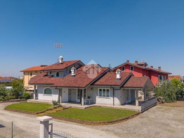 Casa in vendita a San Rocco, Busca
