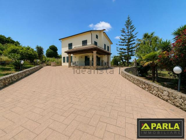 Casa in vendita a Canicattì E Borgalino, Sicilia