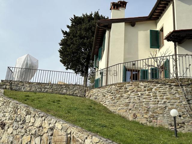 Casa in vendita a La Serra, Carmignano