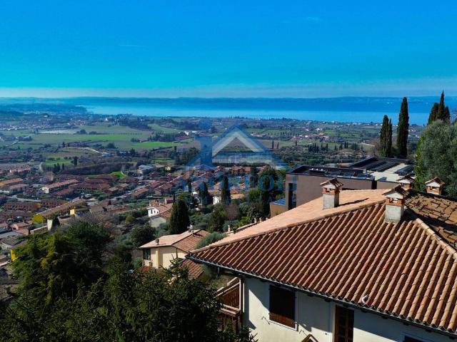 Casa in vendita a Cavaion Veronese, Veneto
