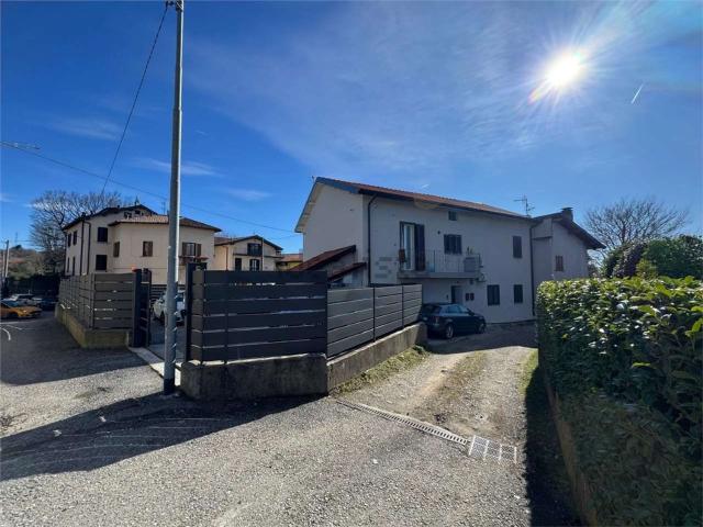 Casa in vendita a Valmonte, Varese