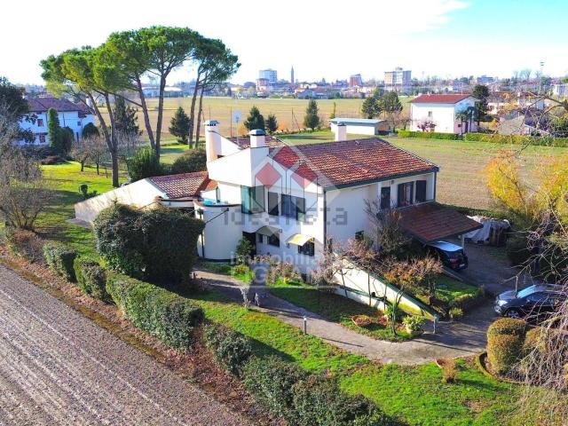 Casa in vendita a Latisana, Friuli-Venezia Giulia