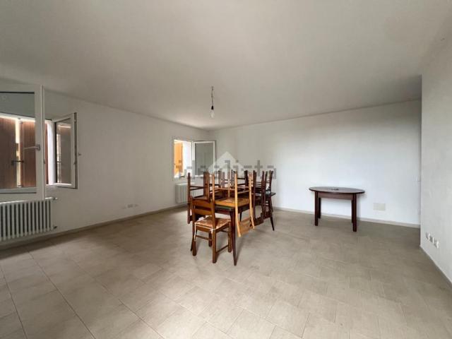 Casa in vendita a Gonzaga, Mantova
