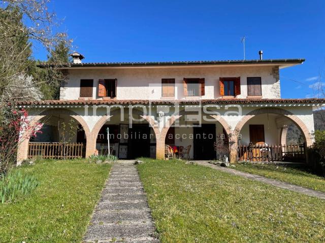Casa in vendita a Farra Di Soligo, Veneto