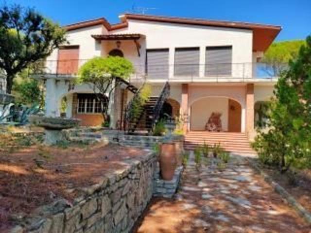 Casa in vendita a Rosignano Marittimo, Toscana