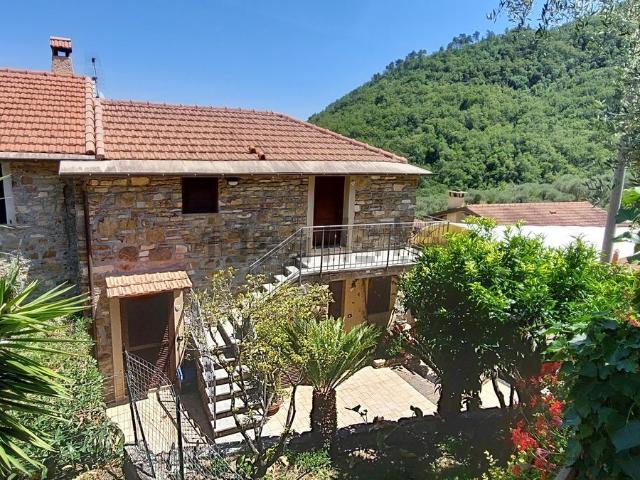 Casa in vendita a Stellanello, Liguria